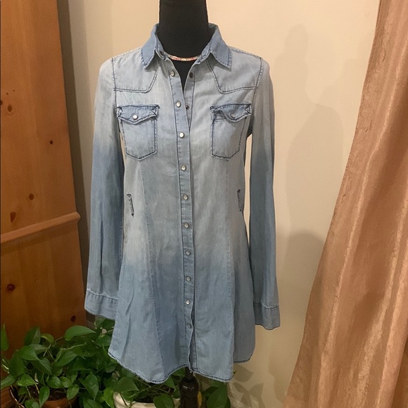🌹 Vintage TINSELTOWN DENIM COUTURE Cowgirl Light Blue Long Sleeve Shirt Dress - Picture 1 of 16